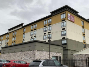 Best Western Plus Clarks Summit Scranton Hotel